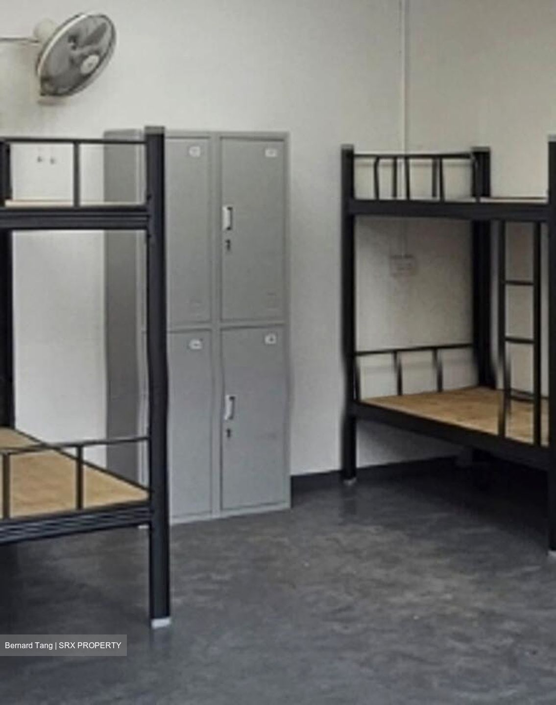 Kallang Place (D12), Factory #580086011